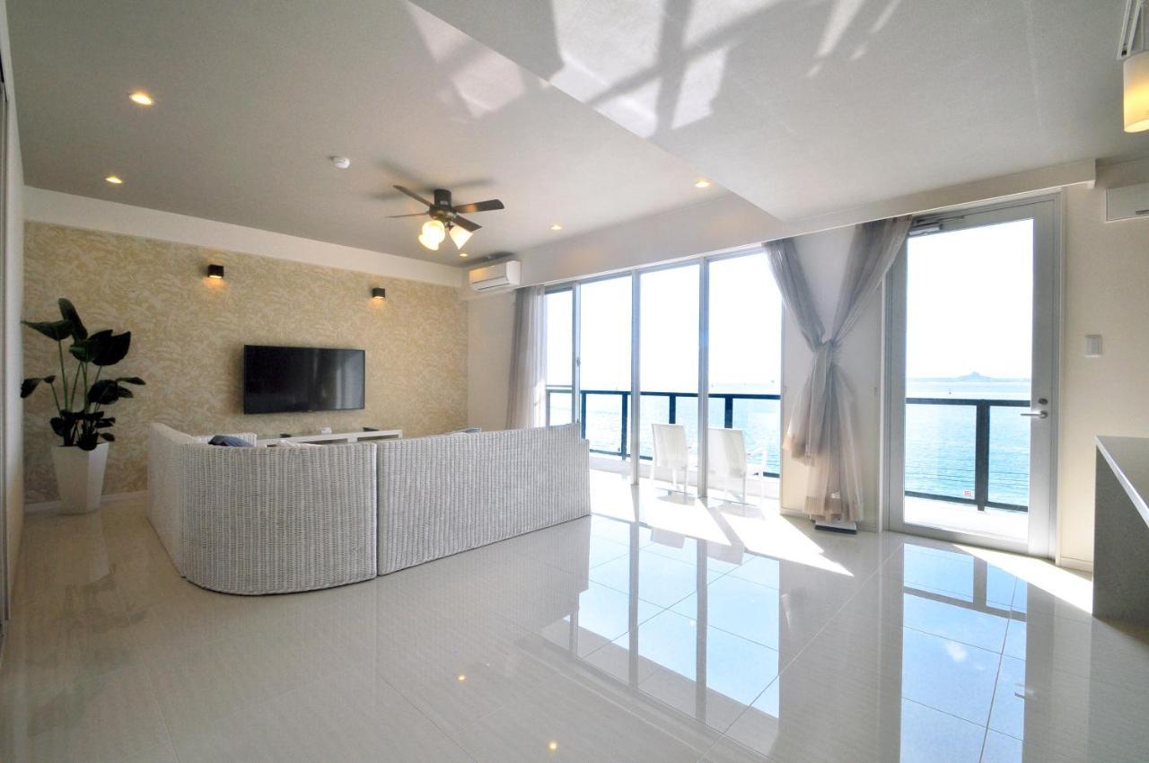 Costa Bella Condominium Resort Motobu Exteriör bild