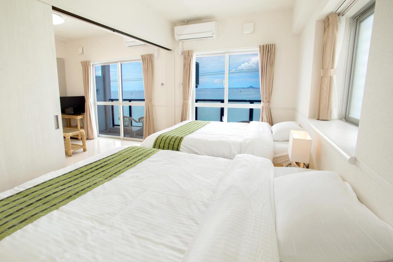 Costa Bella Condominium Resort Motobu Exteriör bild